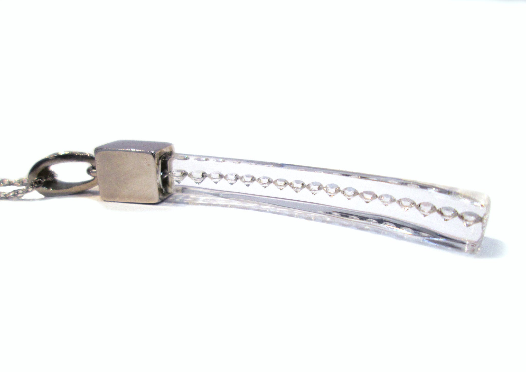 Incogem Floating Diamond Clear Lucite Inline Diamond Horn